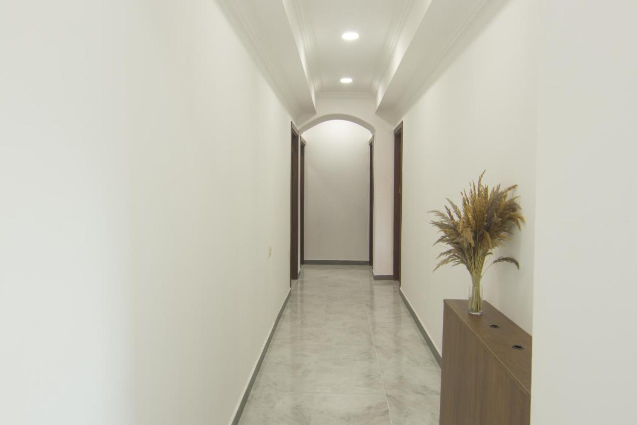 Lileo Inn Hotel Местия Экстерьер фото